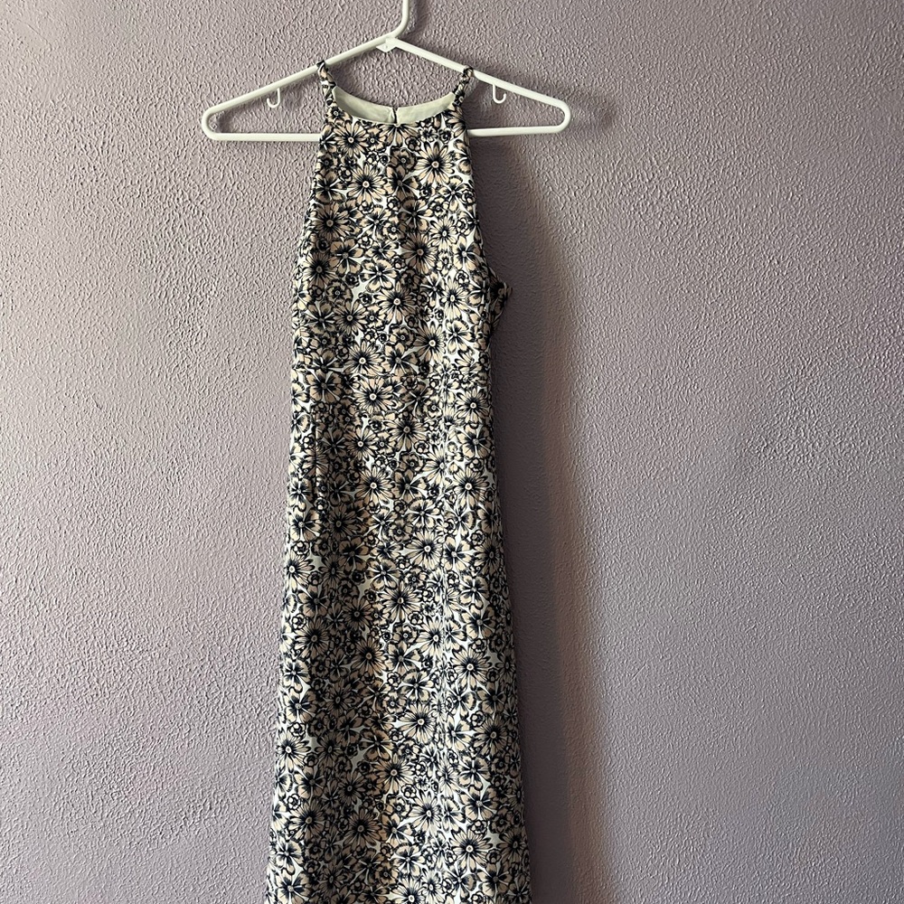 Elegant Pink and Navy Floral Dress